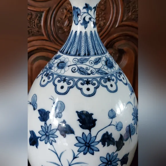 Vntg 12 1/2" Repo. 15th Century Ming Jongle Dynasty Bottle Vase by Andrea Sadek - Picture 3 of 10